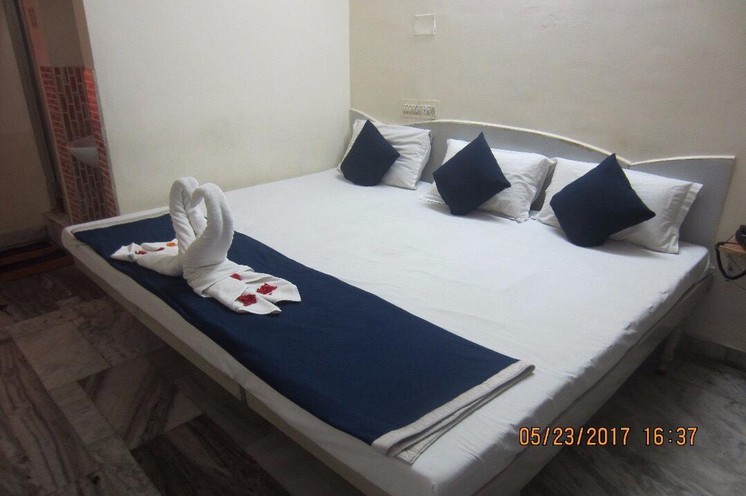 Sree Vaibhav Residency Hotell Tirupati Eksteriør bilde