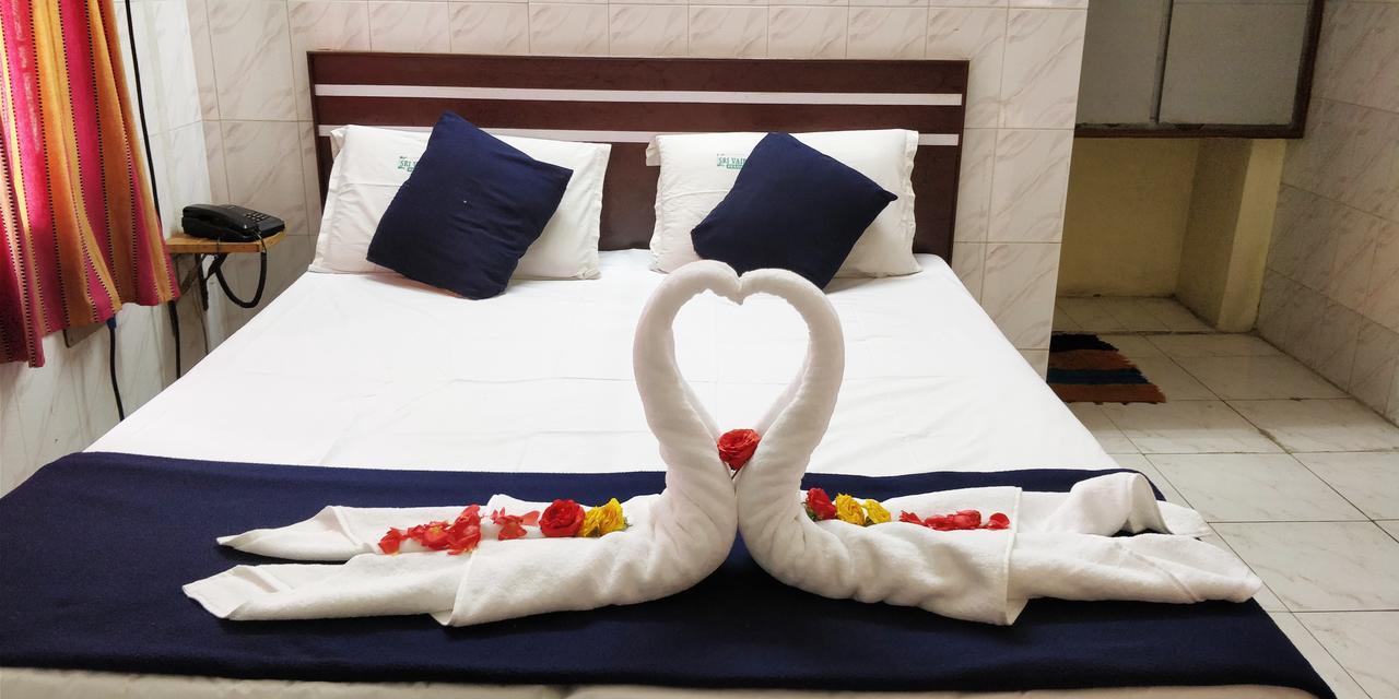 Sree Vaibhav Residency Hotell Tirupati Eksteriør bilde